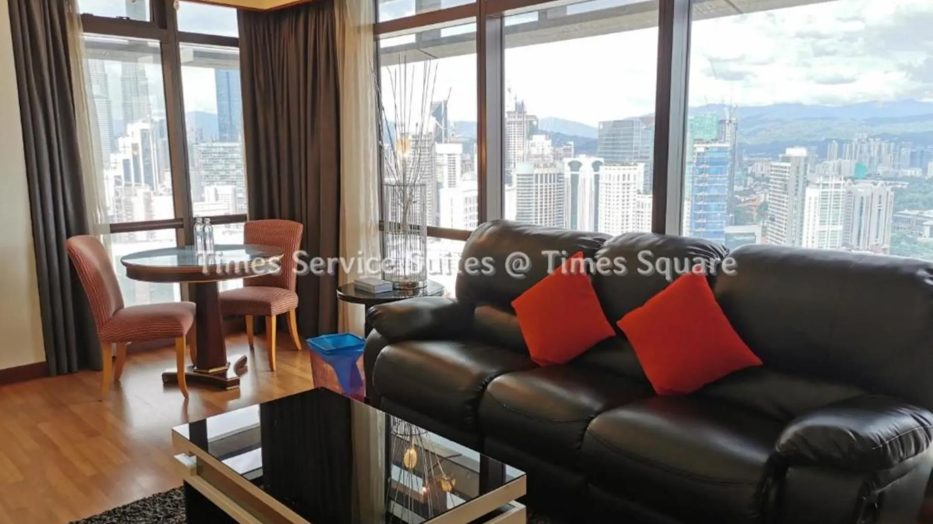 アパートホテル Rainbow Suites Times Square クアラルンプール
