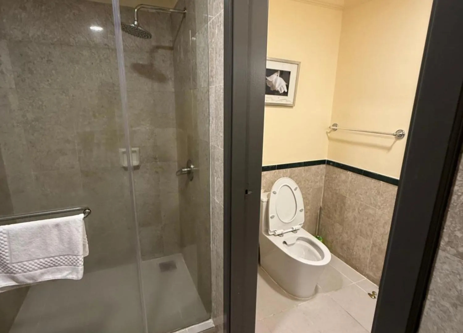 Rainbow Suites Times Square クアラルンプール アパートホテル